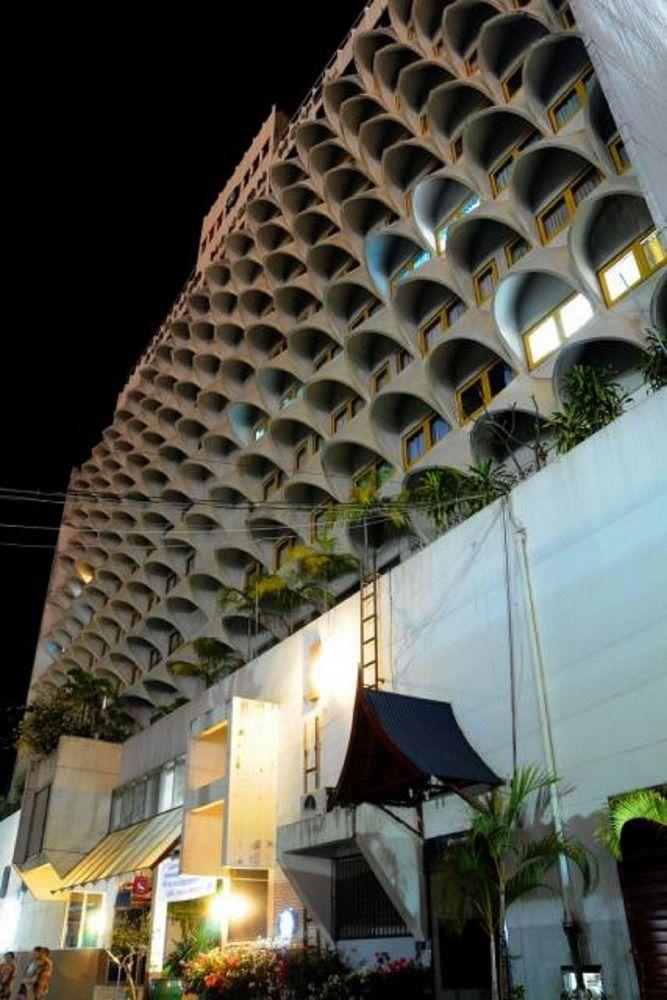 Amarin Nakorn Hotel Phitszanulok Kültér fotó